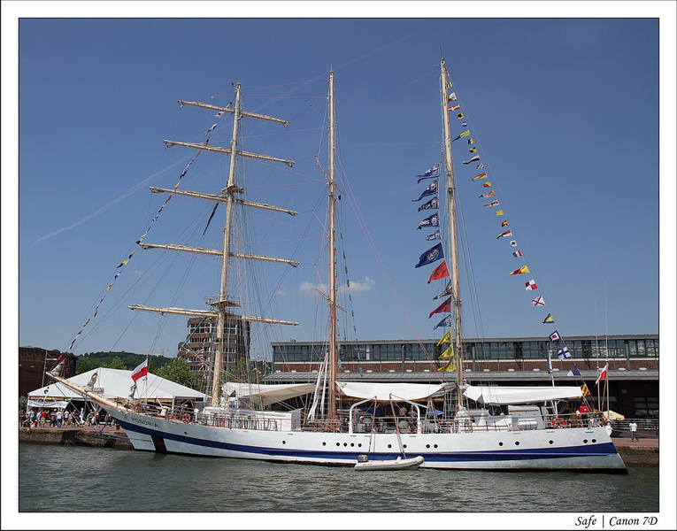 2013 - 06 - Armada Rouen 026